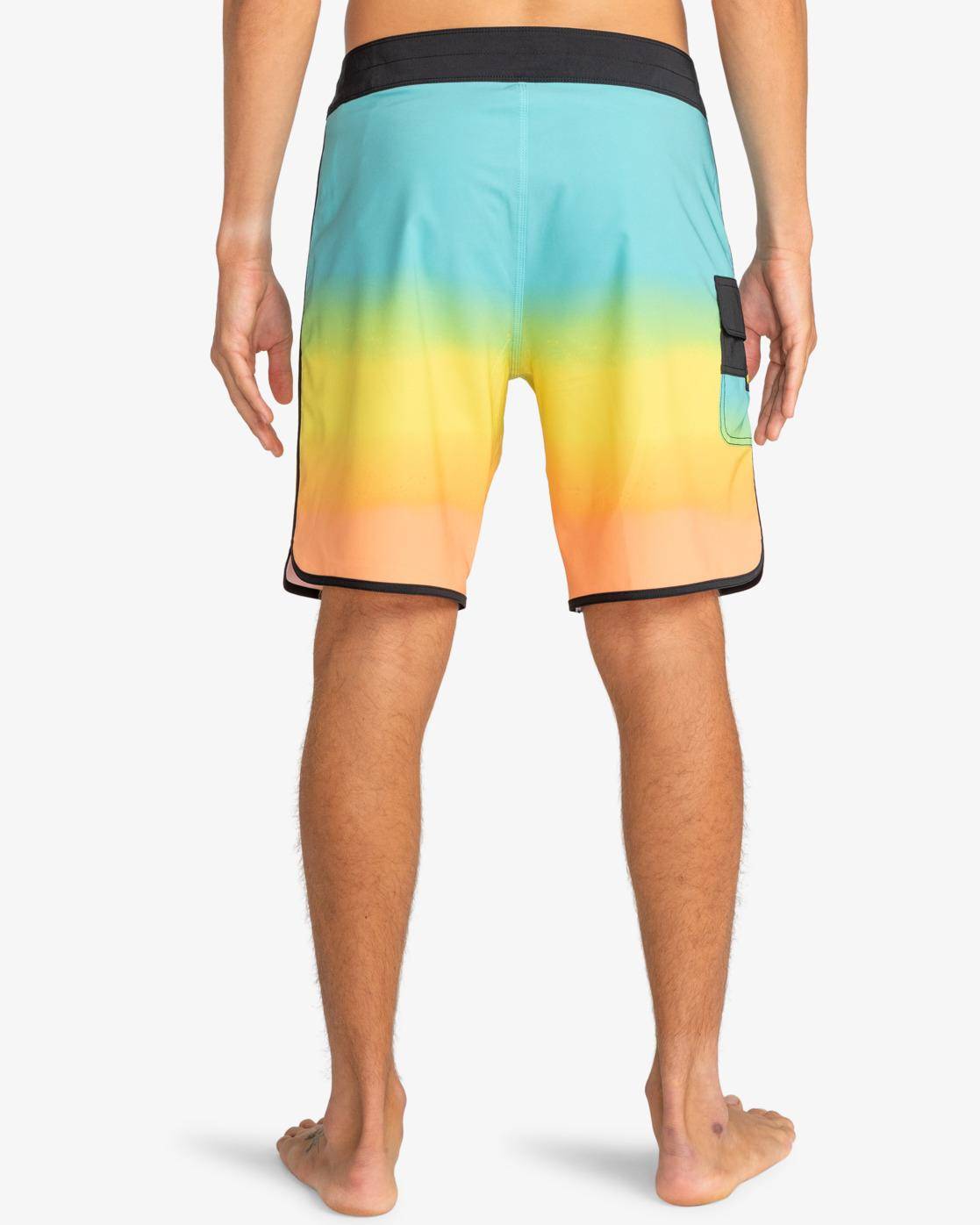 Billabong 73 Fade Pro 19" - Boardshorts für Männer - Mooloolabas