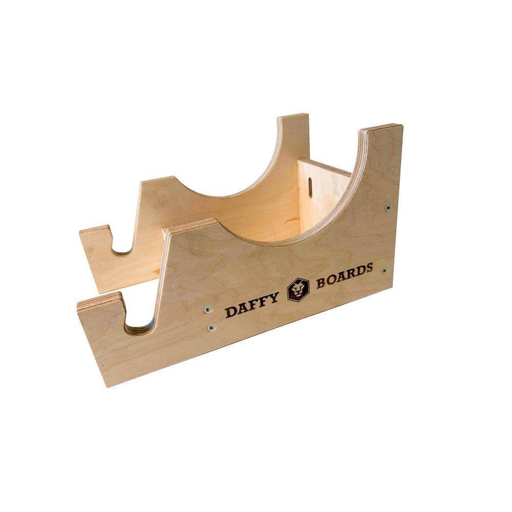 Daffy Boards Balance Board Ständer für Board & Rolle - Pad