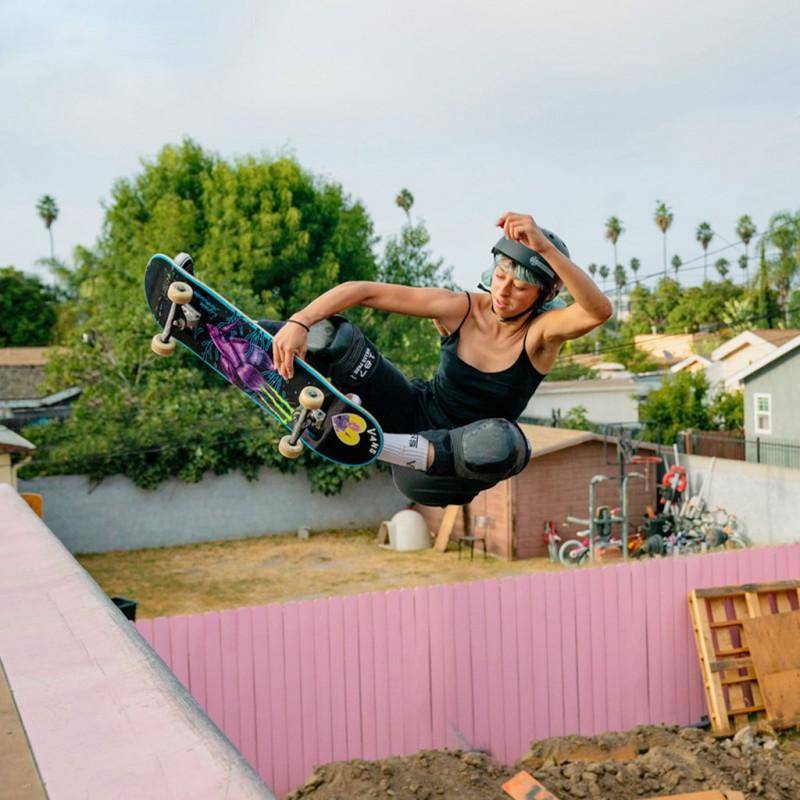 Triple Eight - The Certified Sweatsaver Helm - Lizzie Armanto
